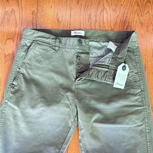 Rowan  Women's Olive Chinos